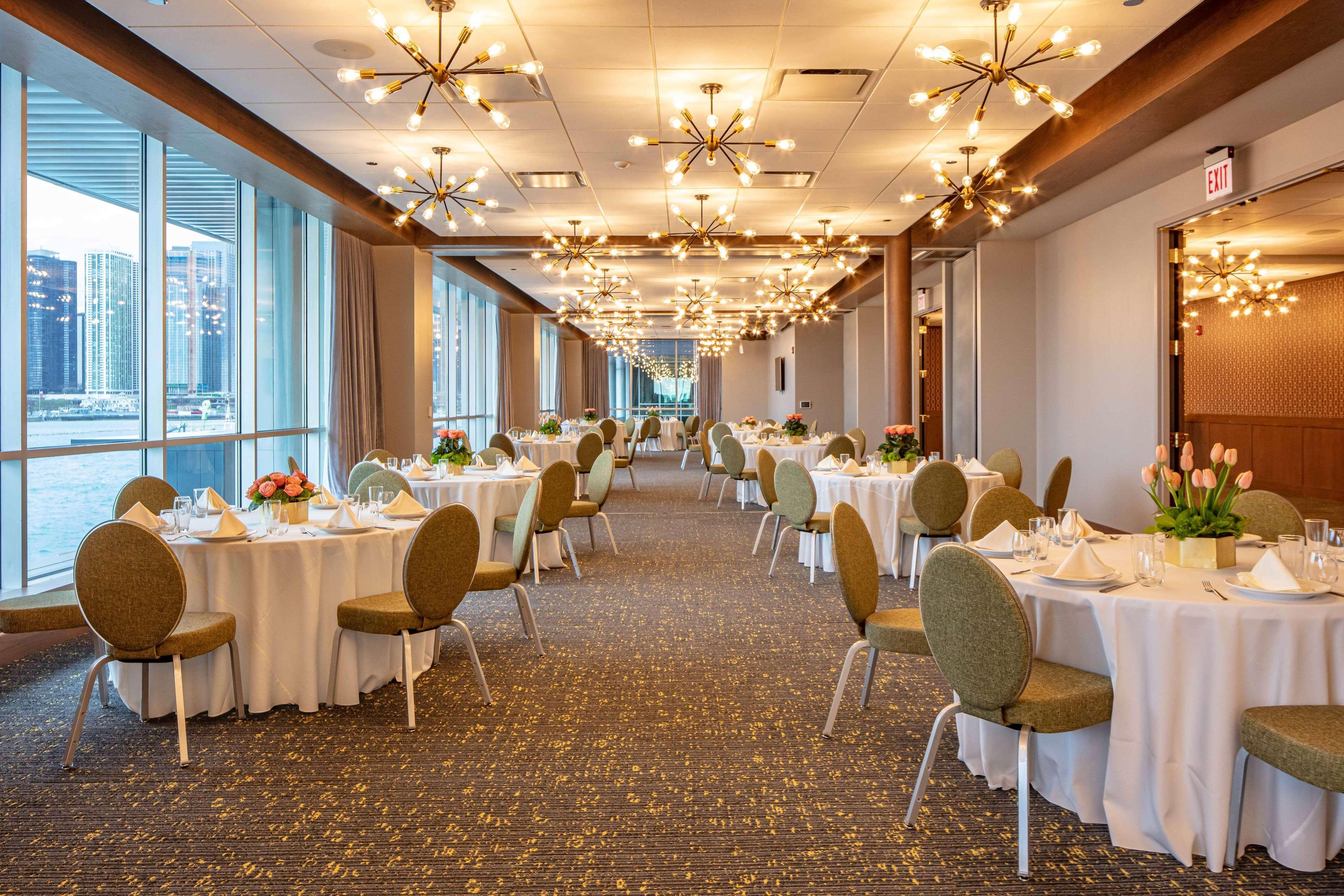 מלון Sable At Navy Pier Chicago, Curio Collection By Hilton מראה חיצוני תמונה
