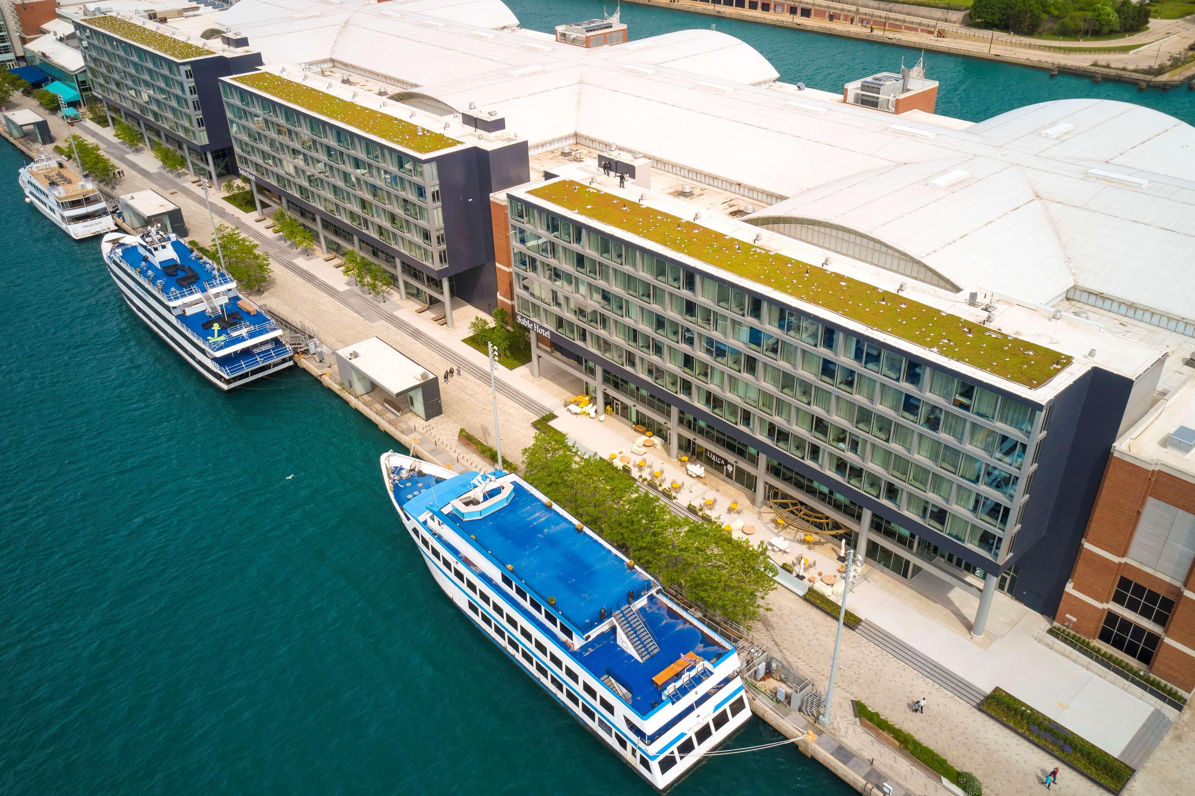 מלון Sable At Navy Pier Chicago, Curio Collection By Hilton מראה חיצוני תמונה