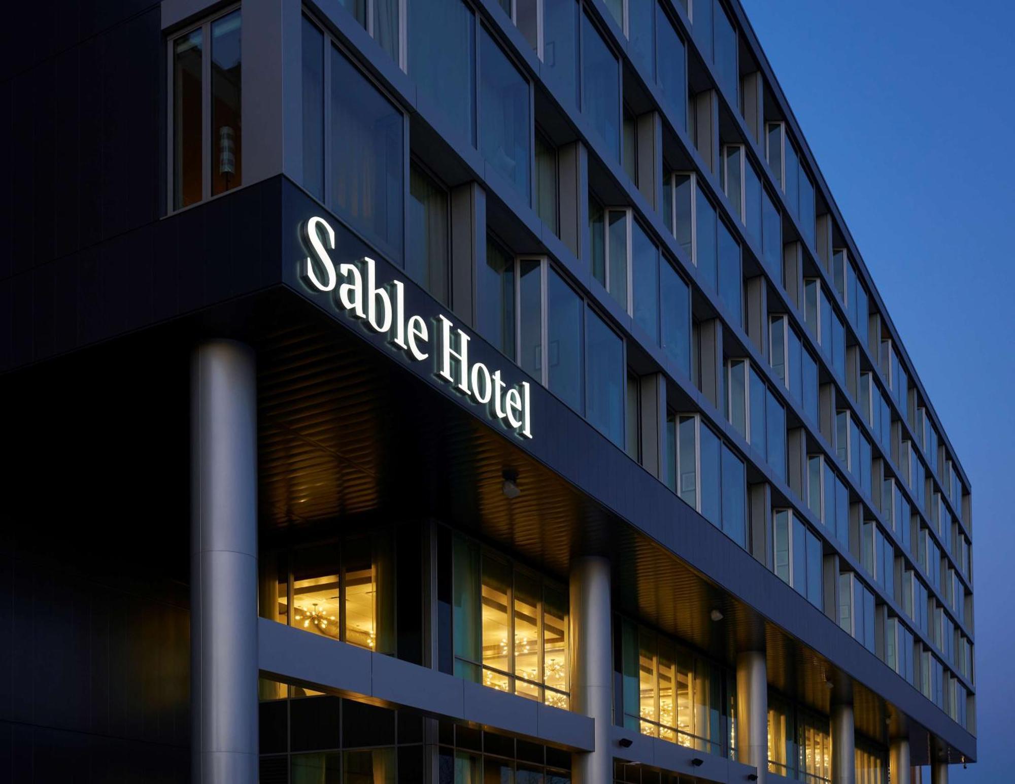 מלון Sable At Navy Pier Chicago, Curio Collection By Hilton מראה חיצוני תמונה